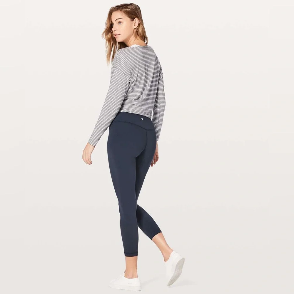 Lululemon Align Pant II *25" - wear on behind - Picture 8 of 8